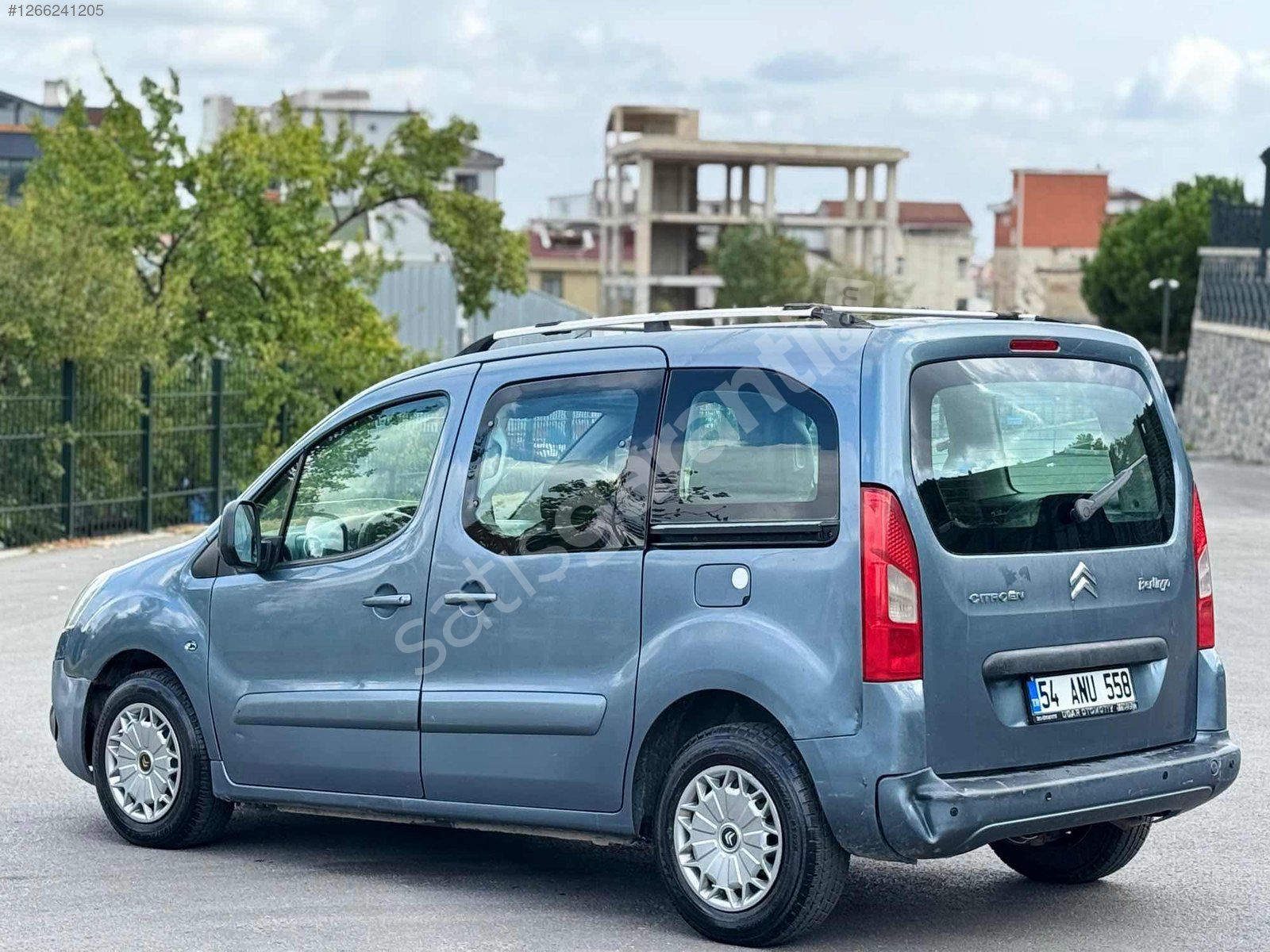 UÇAR OTOMOTİVDEN 2009 MODEL 1.6 DEĞİŞENSİZ