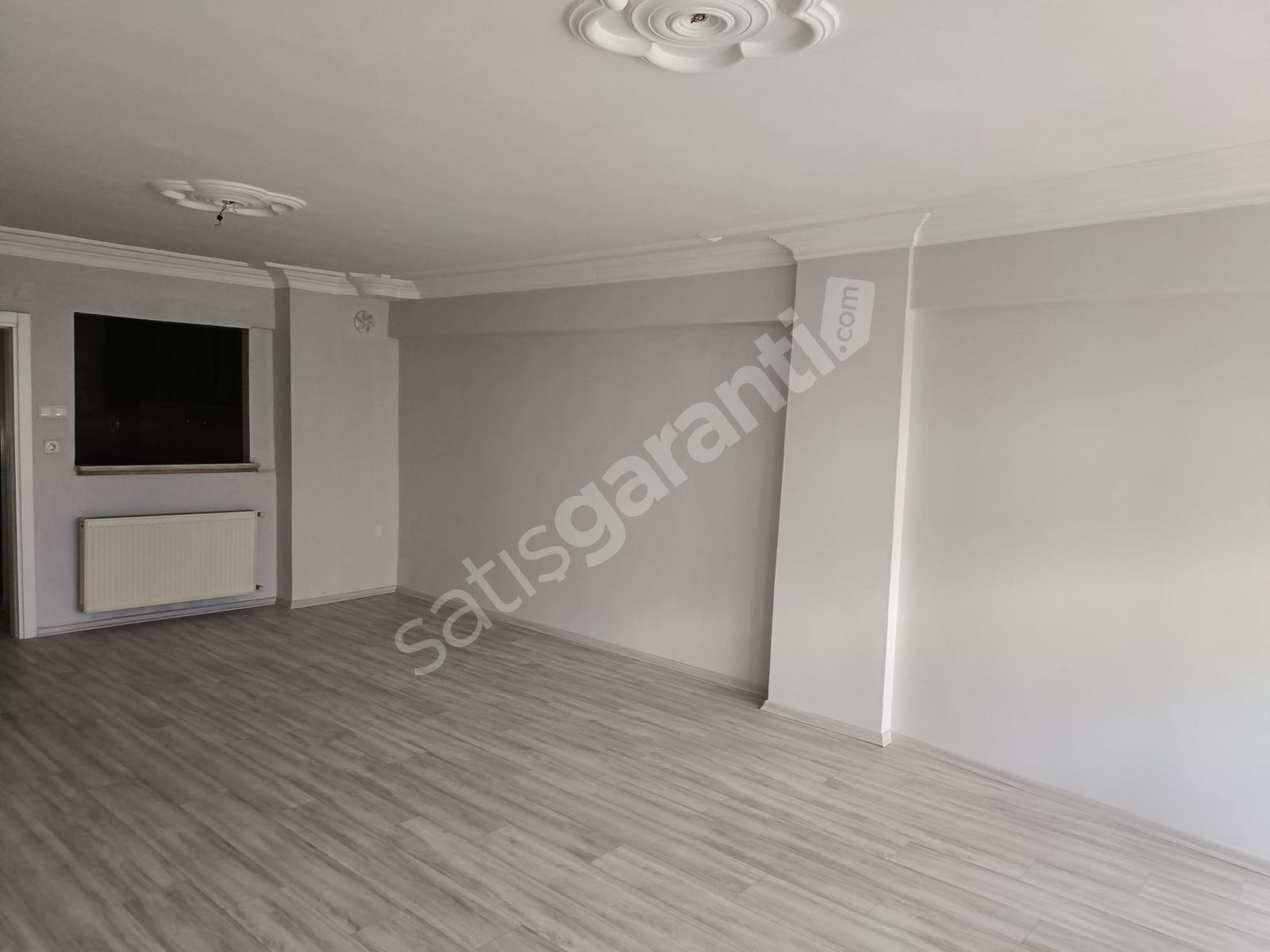 Bursa Osmangazi Gazcılar Kent Meydanı yakını satılık 2+1 daire