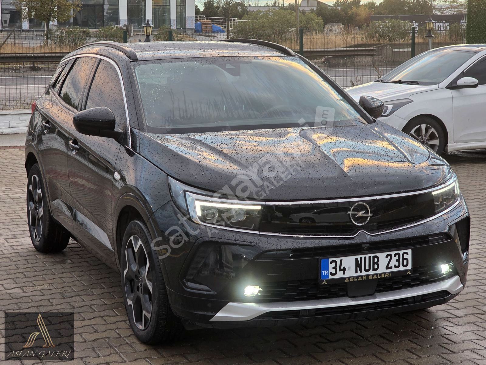 ASLAN GALERİDEN 2023 MODEL NOKTA HATASIZ EN FULL VERSİYONU OPEL