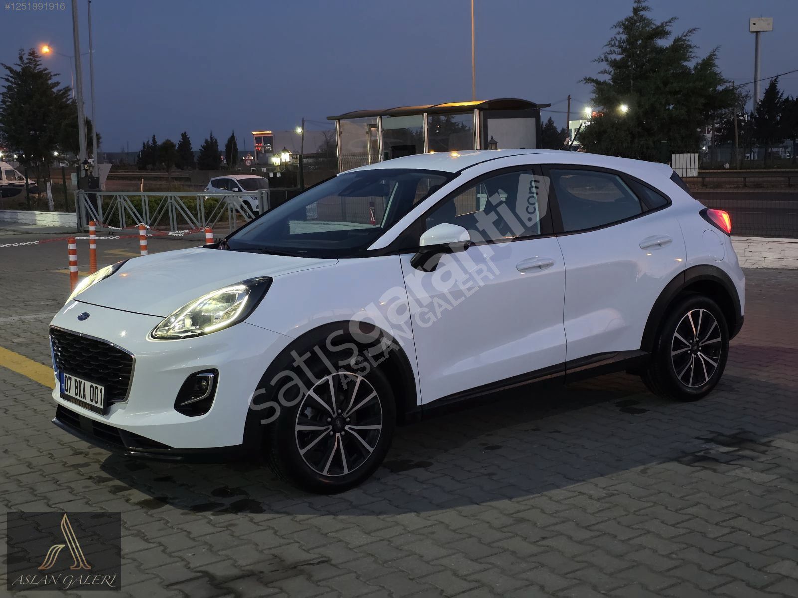 ASLAN GALERİDEN NOKTA HATASIZ SIFIR NİYETİNE OTOMATİK FORD PUMA