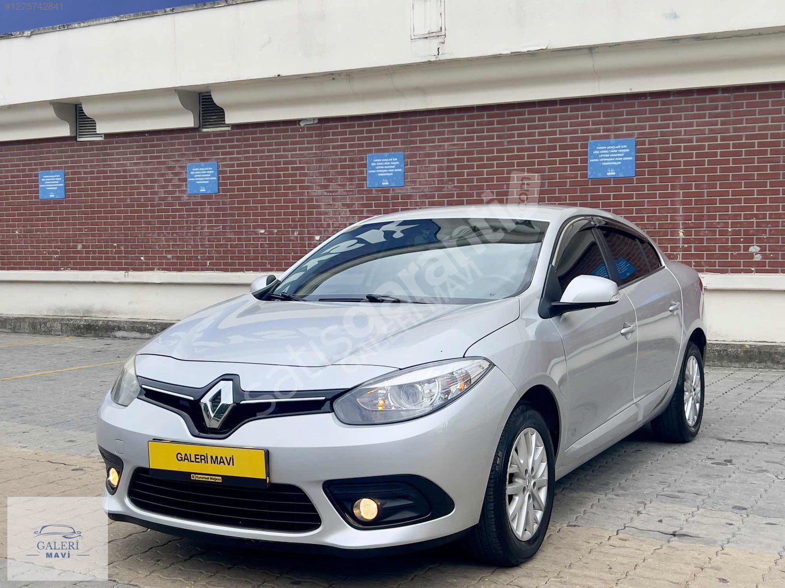 GALERİ MAVİ'DEN 2016 MODEL RENAULT FLUENCE 1.5dCi TOUCH DÜŞÜK KM