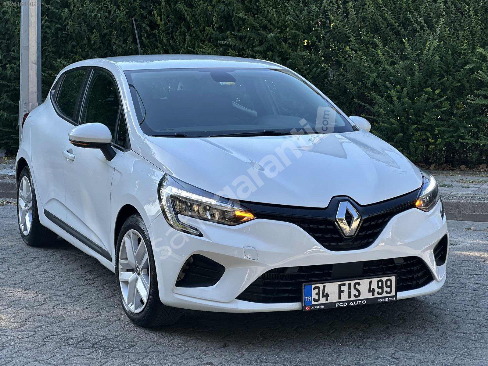 RENAULT CLİO 1.0 TCE OTOMATİK VİTES JOY 2022 EKSTRALI