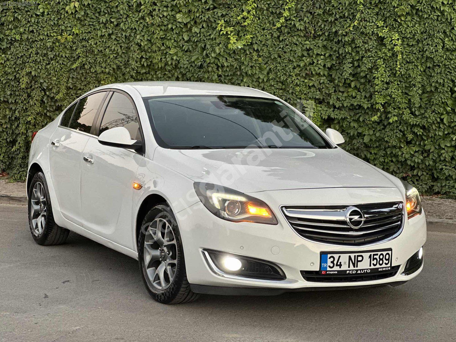 OPEL İNSİGNİA 1.6 CDTİ DESİGN 136 HP DİZEL OTOMATİK VİTES