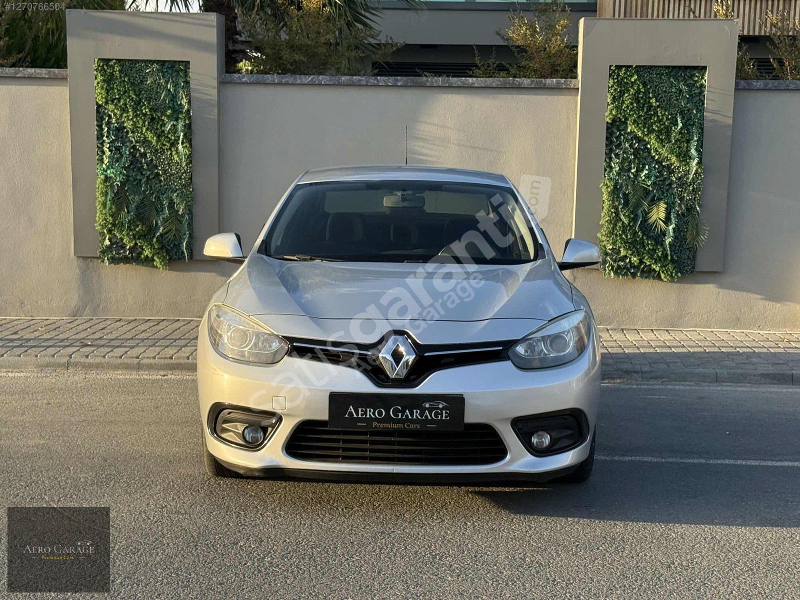 TEK PARÇA BOYALI HARİCİ HATASIZ FLUENCE 230 BİN PEŞİN 36 AY