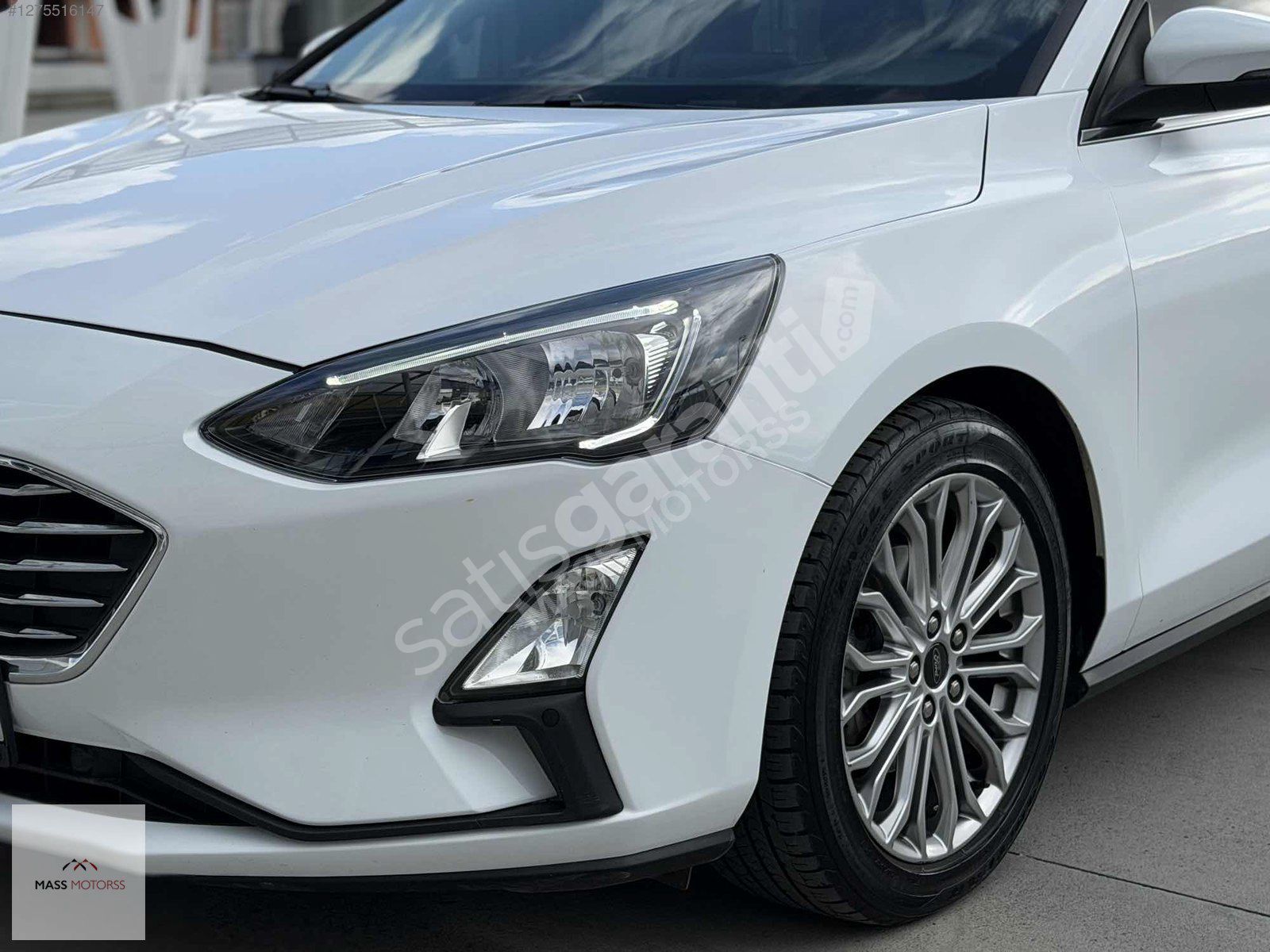 345BİNTL PEŞİN FORD FOCUS 1.5 DEĞİŞENSİZ SERVİS BAKIMLI TİTANİUM
