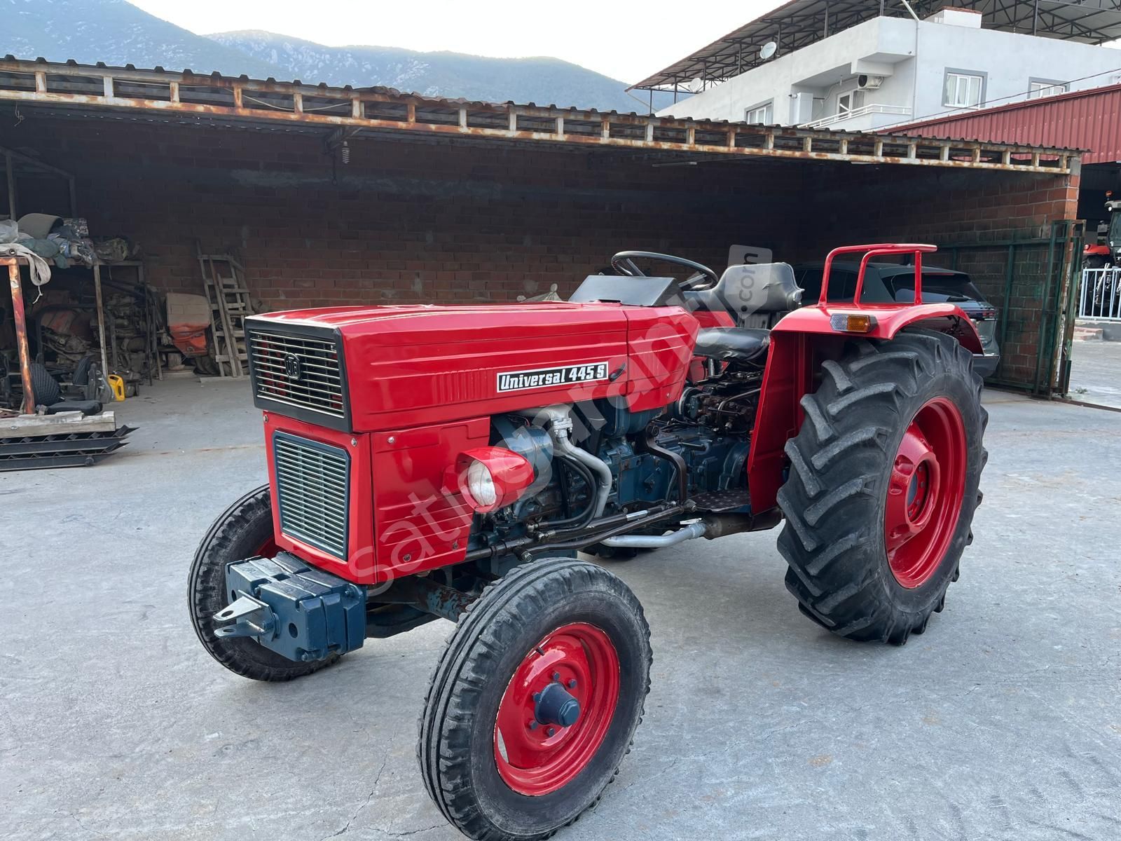 1979 MODEL ÜNİVERSAL 445, HİD DİREKSİYON
