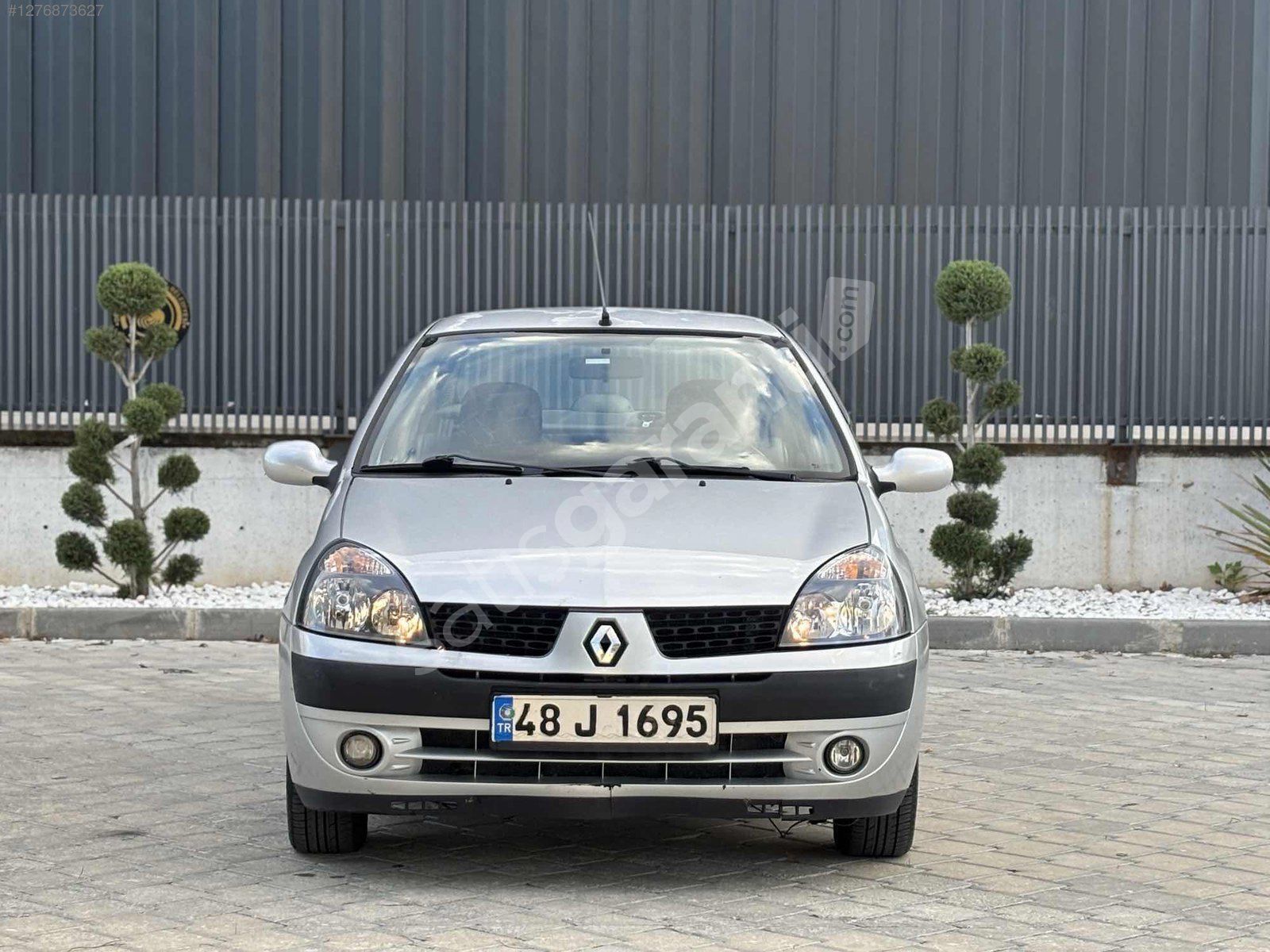 TEKNİK OTOMOTİV'DEN TEMİZ DÜŞÜK KM KLİMALI CLİO