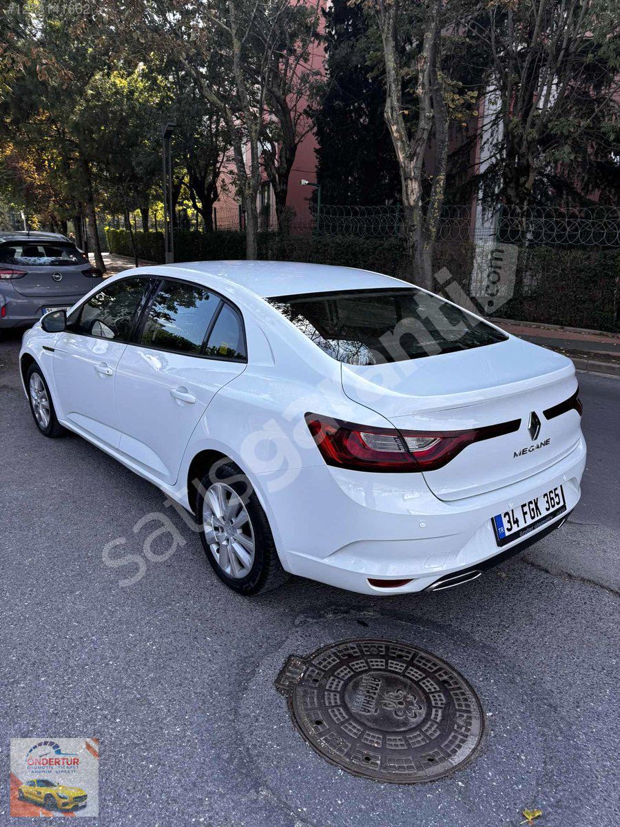 2022 Benzin Otomatik 73000 KM de