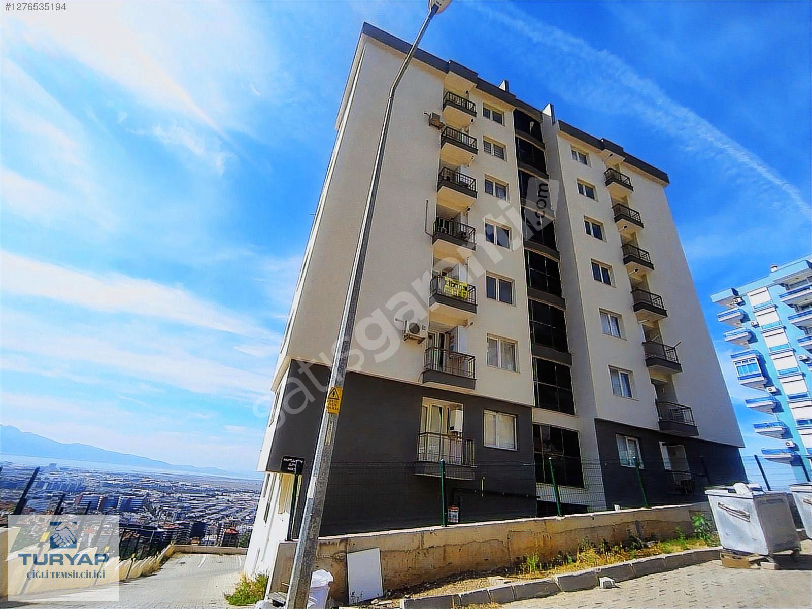 İzmir Çiğli Esentepe Mahallesi Kiralık 2+1 Daire