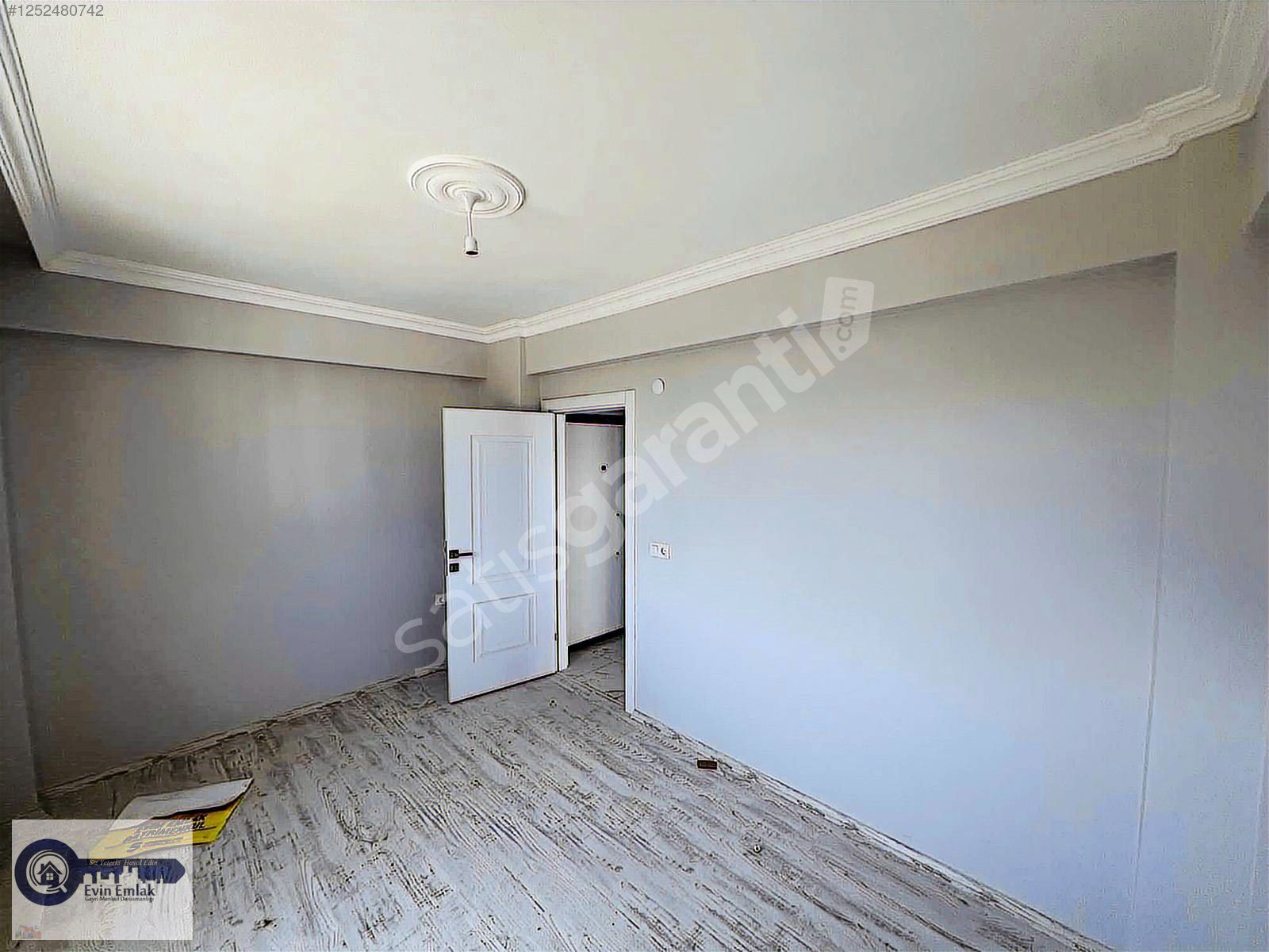 Site içinde deniz manzaralı sıfır daireler