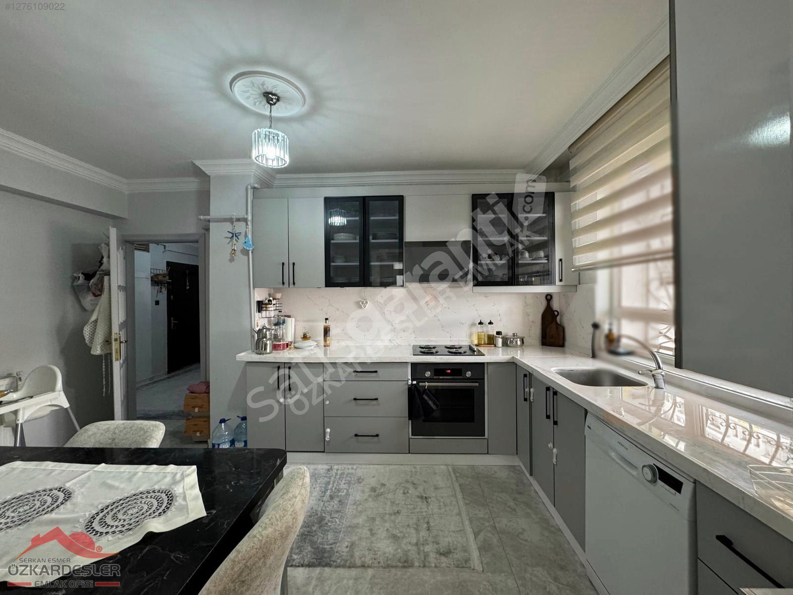 BAĞCI CADDESİNE PARALEL EMSALSİZ KONUMUYLA YAPILI VE KELEPİR 3+1
