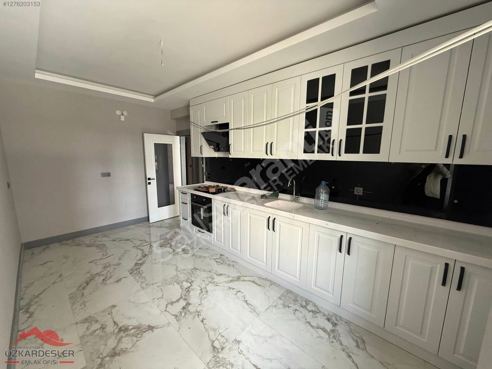ESTERGON CADDE PARALELİNDE UYGUN FİYATLI VE FULL+FULL YAPILI 2+1