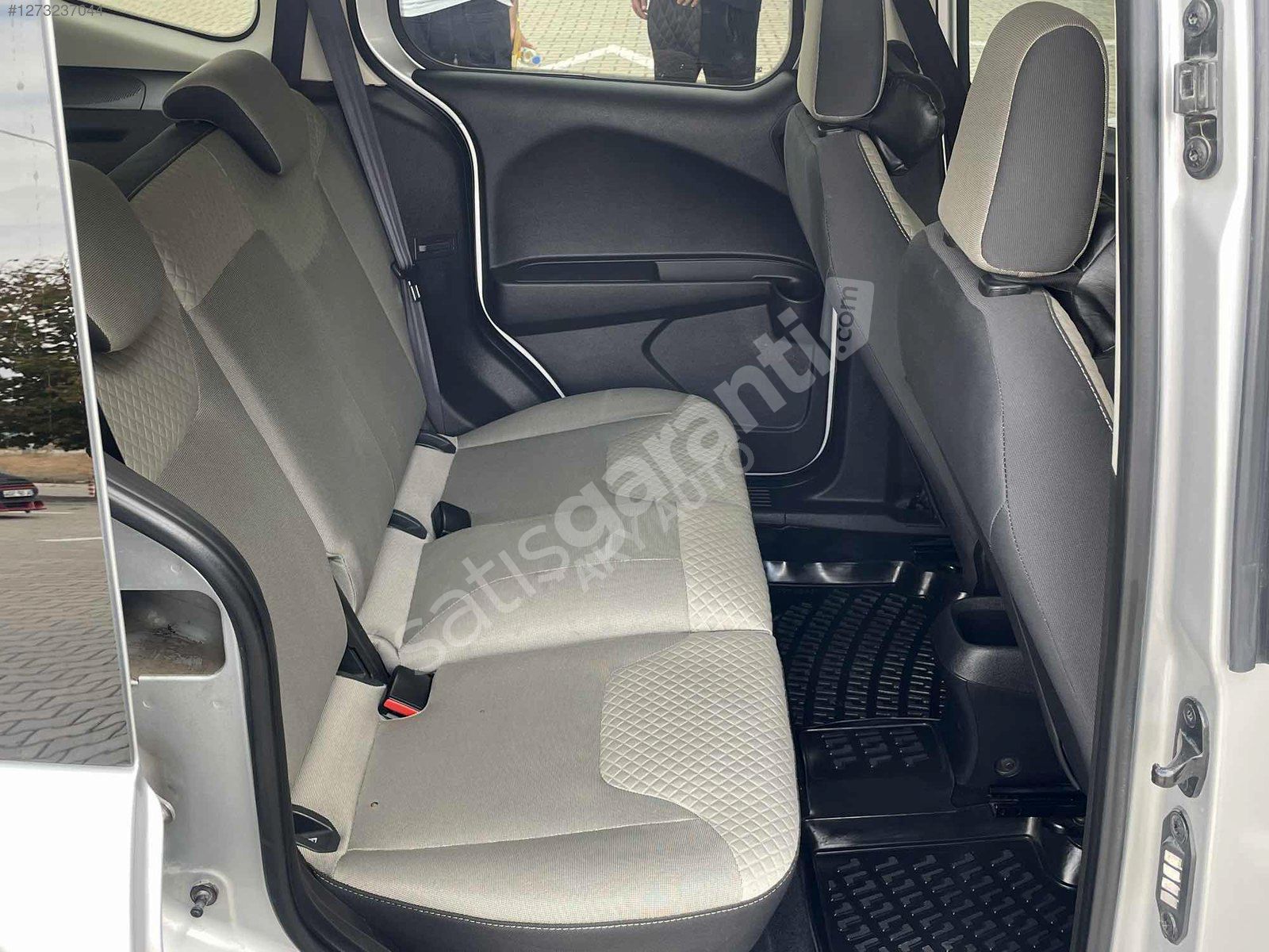 AKY AUTO'DAN FORD COURİER 1.5 DİZEL TİTANİUM HATASIZ