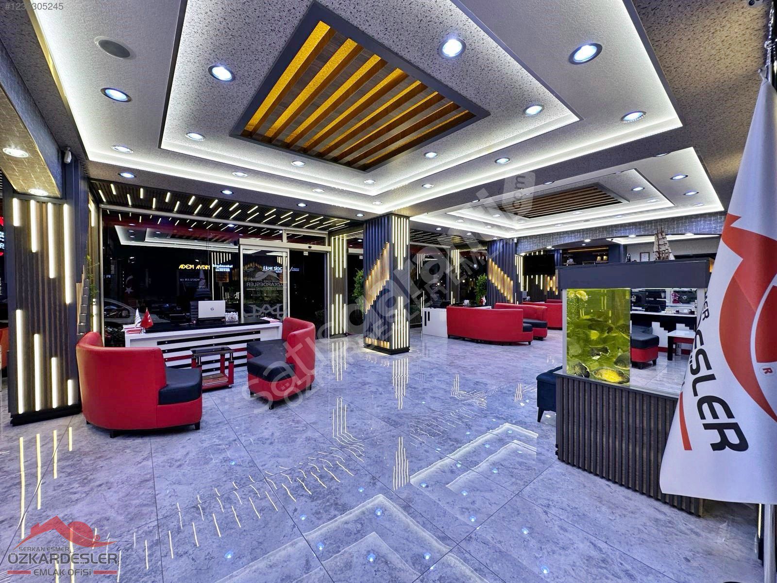 ETLİK CAD ÜZERİ 1000M2 KAPALI ALAN 20 ARAÇLI OTOPARKLI EMSALSİZ!