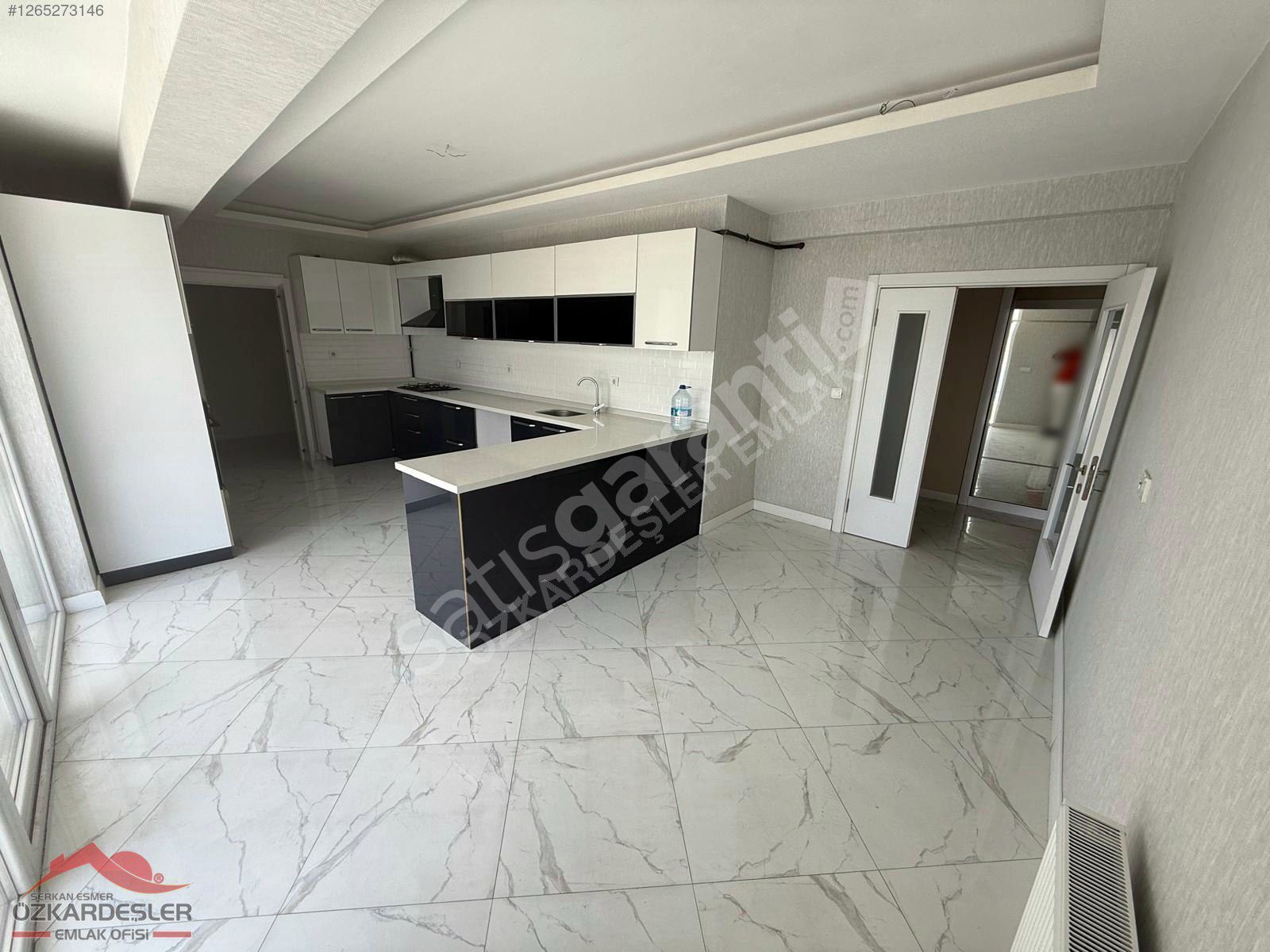 ÖZKARDEŞLER'den ANKARAYI AYAKLARINIZIN ALTINA SEREN DAİRE 4.5+1*