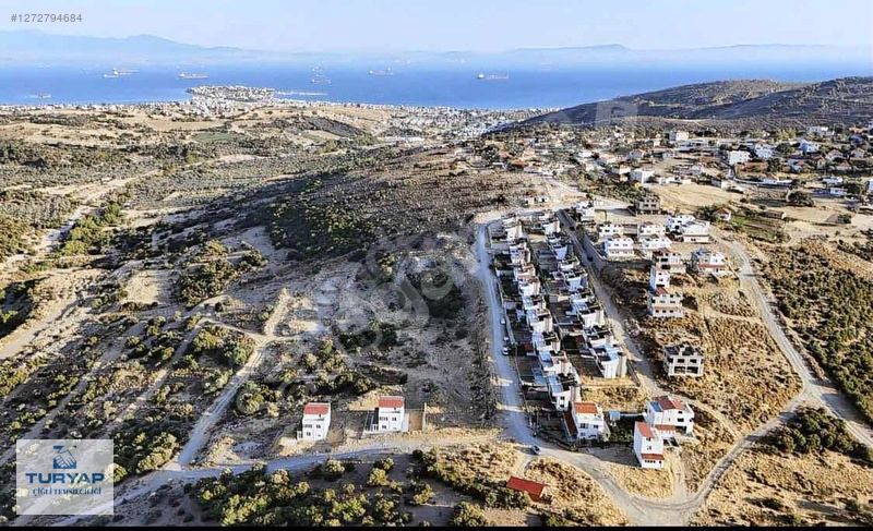Dikili Çandarlı Mahallesi'nde Satılık Villa İmarlı Arsa