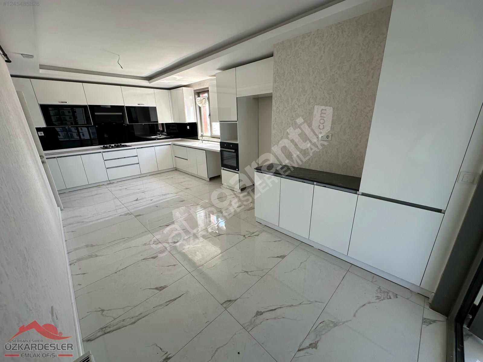 ÖZKARDEŞLER'den HAYAT KOLEJİ MVK 2-BLOK SİTE İÇİ SIFIR 220M² 4+1