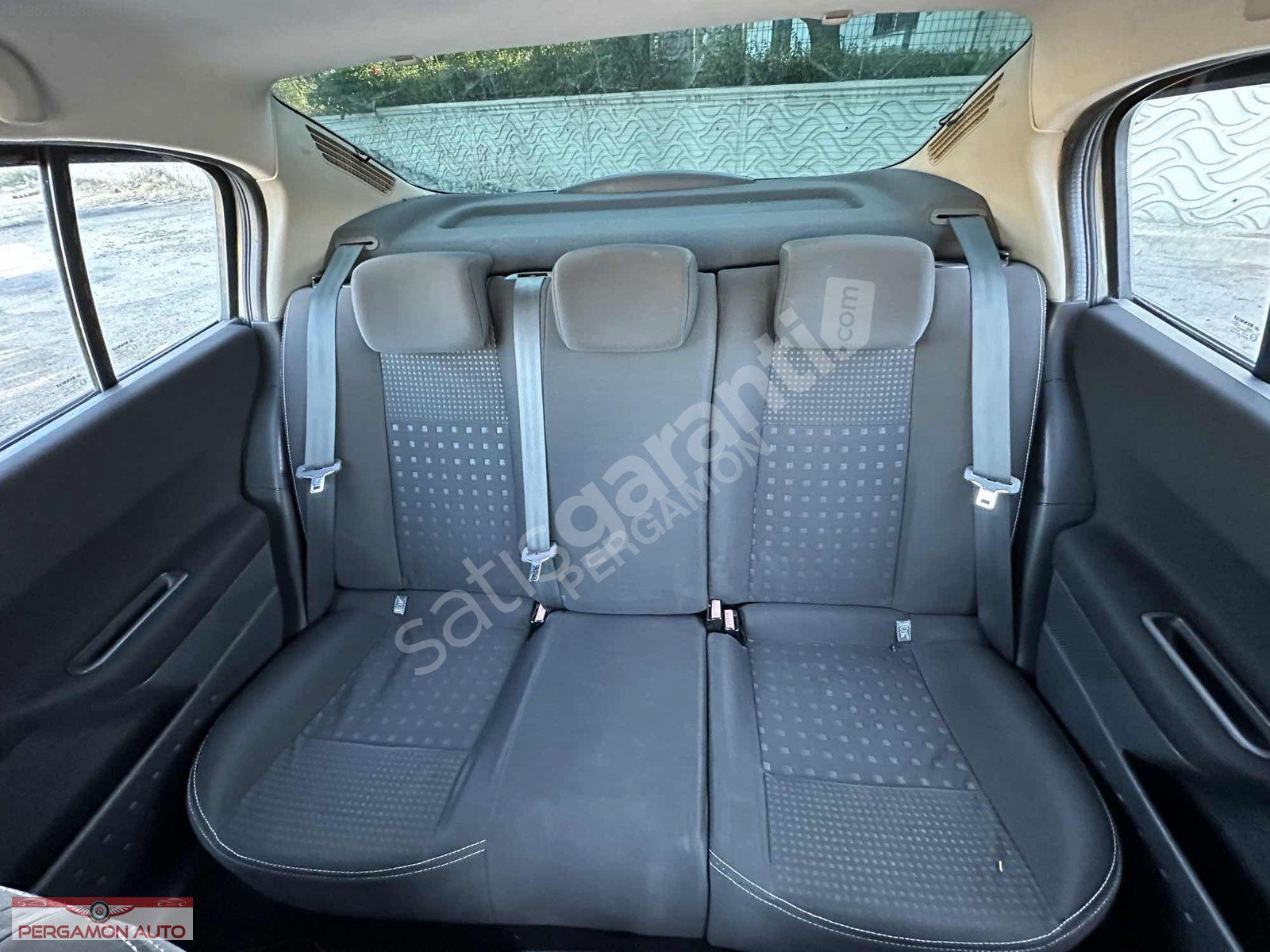 \\2006\\Renault Megane||\\1.6 16V\\Sportway Paket