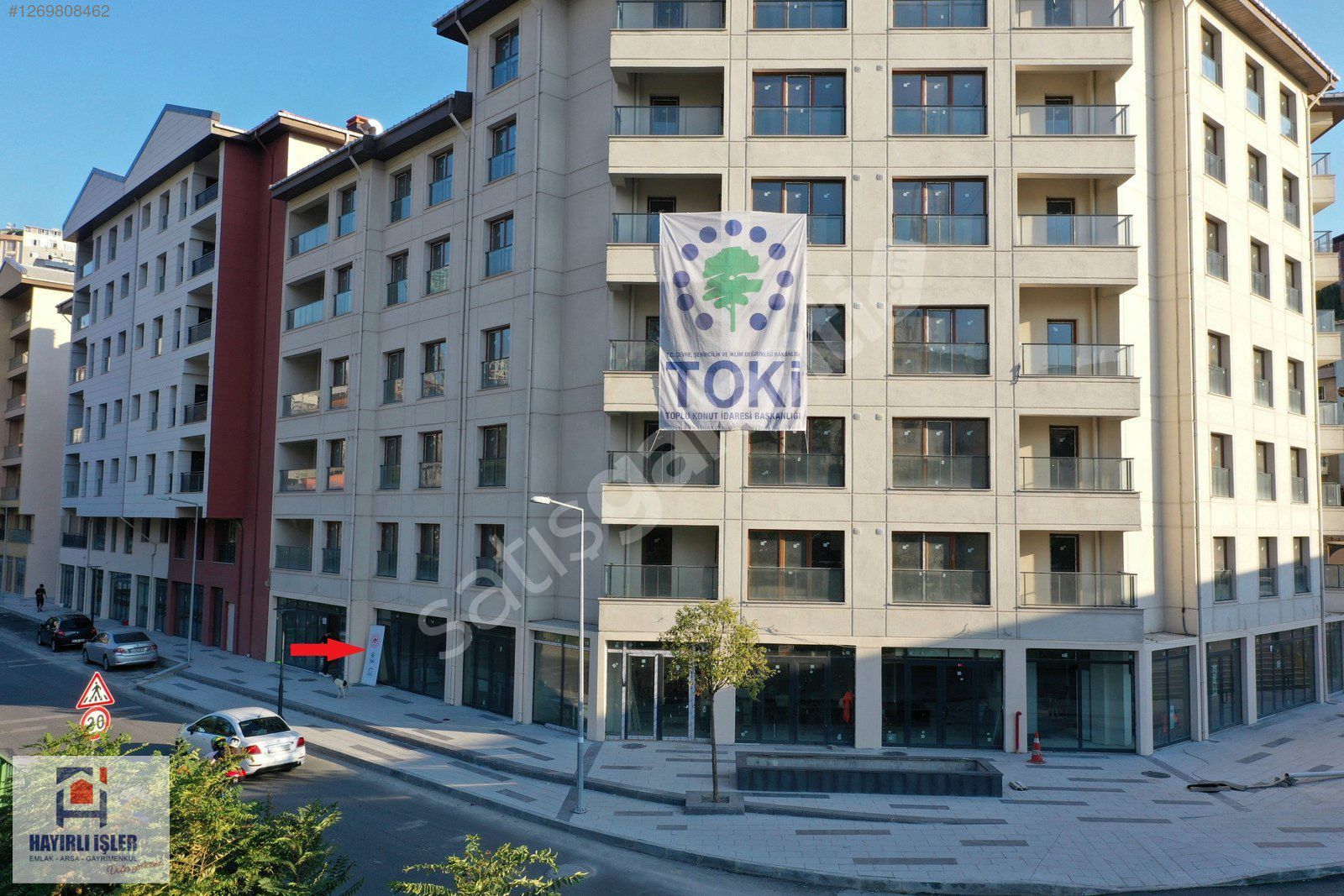 KAĞITHANE TOKİ EVLERİNDE SATILIK 2+1 DAİRE BALKONLU OTOPARKLI