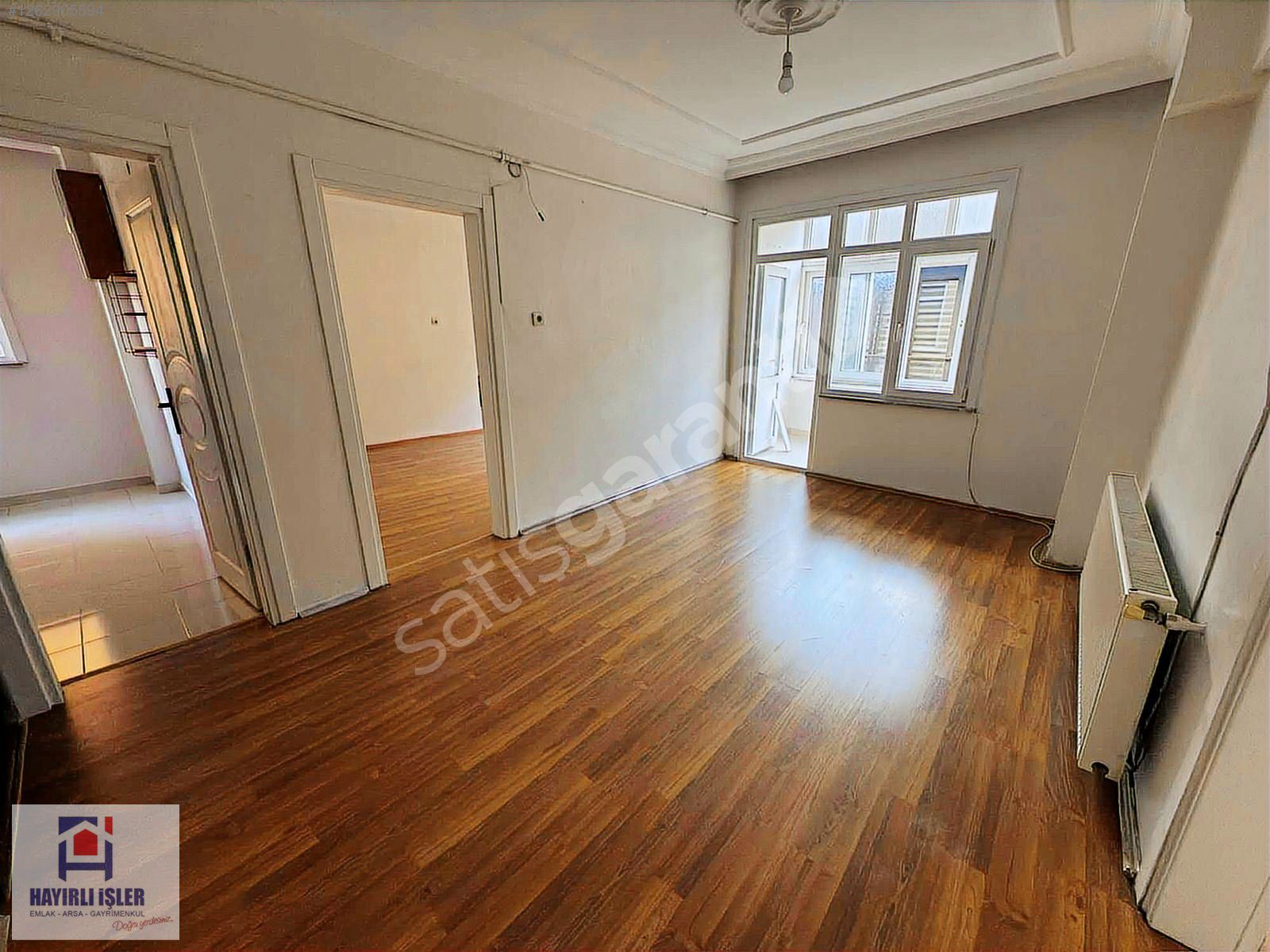 ORTABAYIR'DA ANA CADDEYE PARALEL KİRALIK 2+1 DAİRE