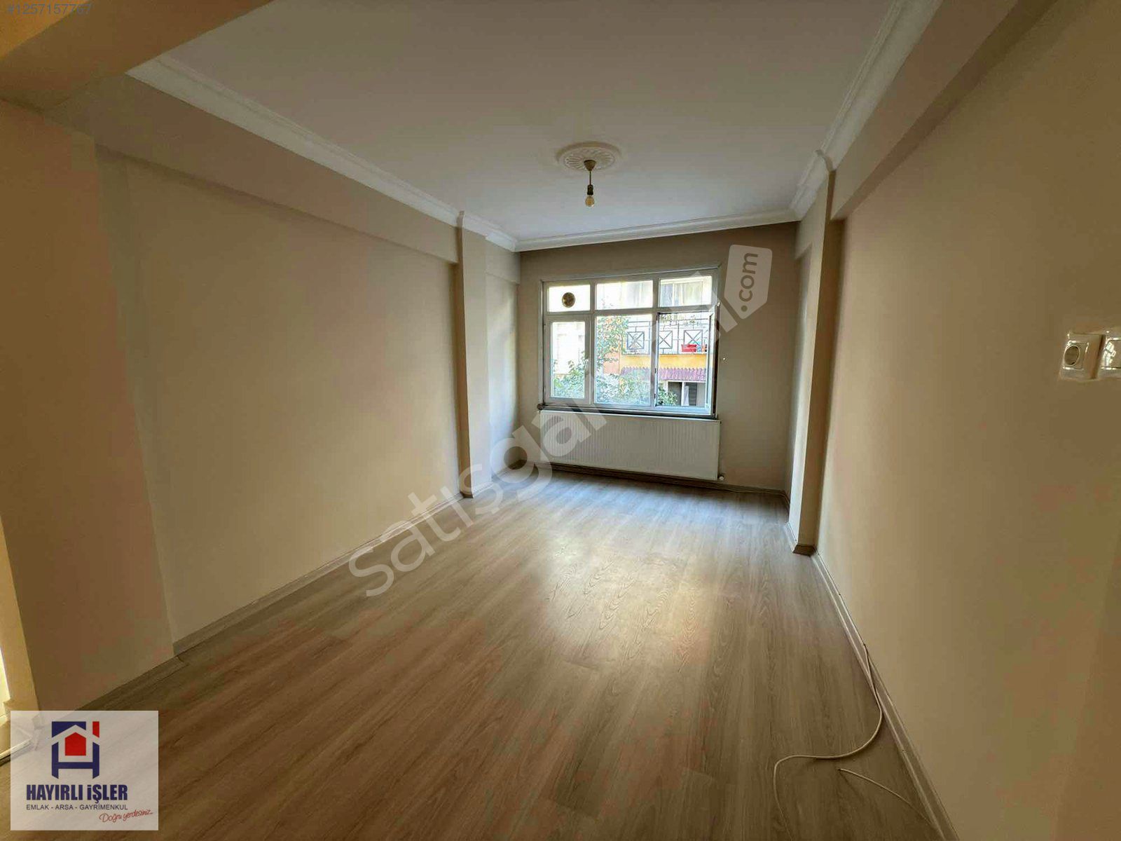 ORTABAYIR MEYDANDA KİRALIK 2+1 DAİRE BALKONLU (içi yeni)