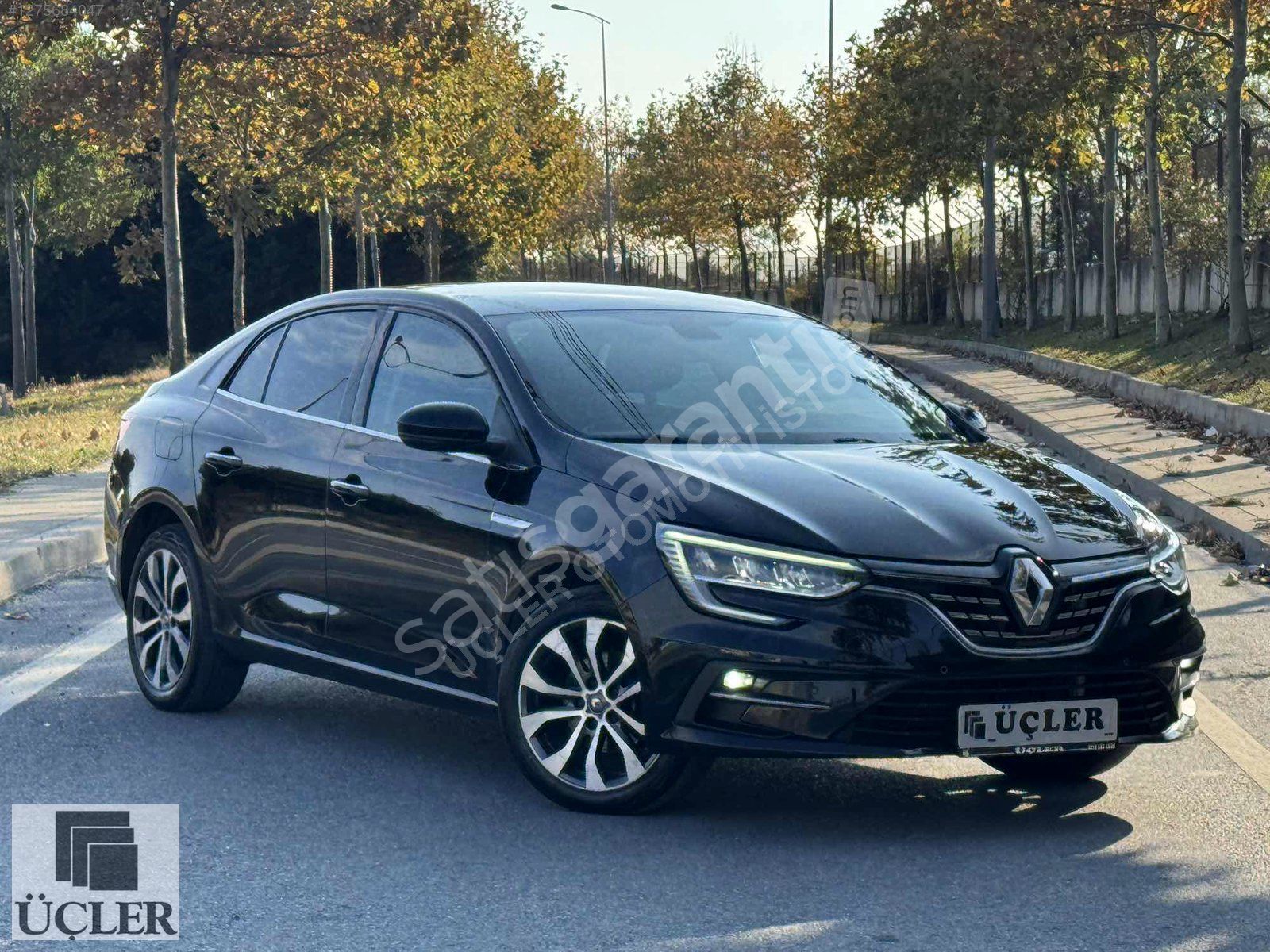 KREDİ KARTINA 12 AY TAKSİT 2022 MEGANE İCON 51.000 KM BOYASIZ