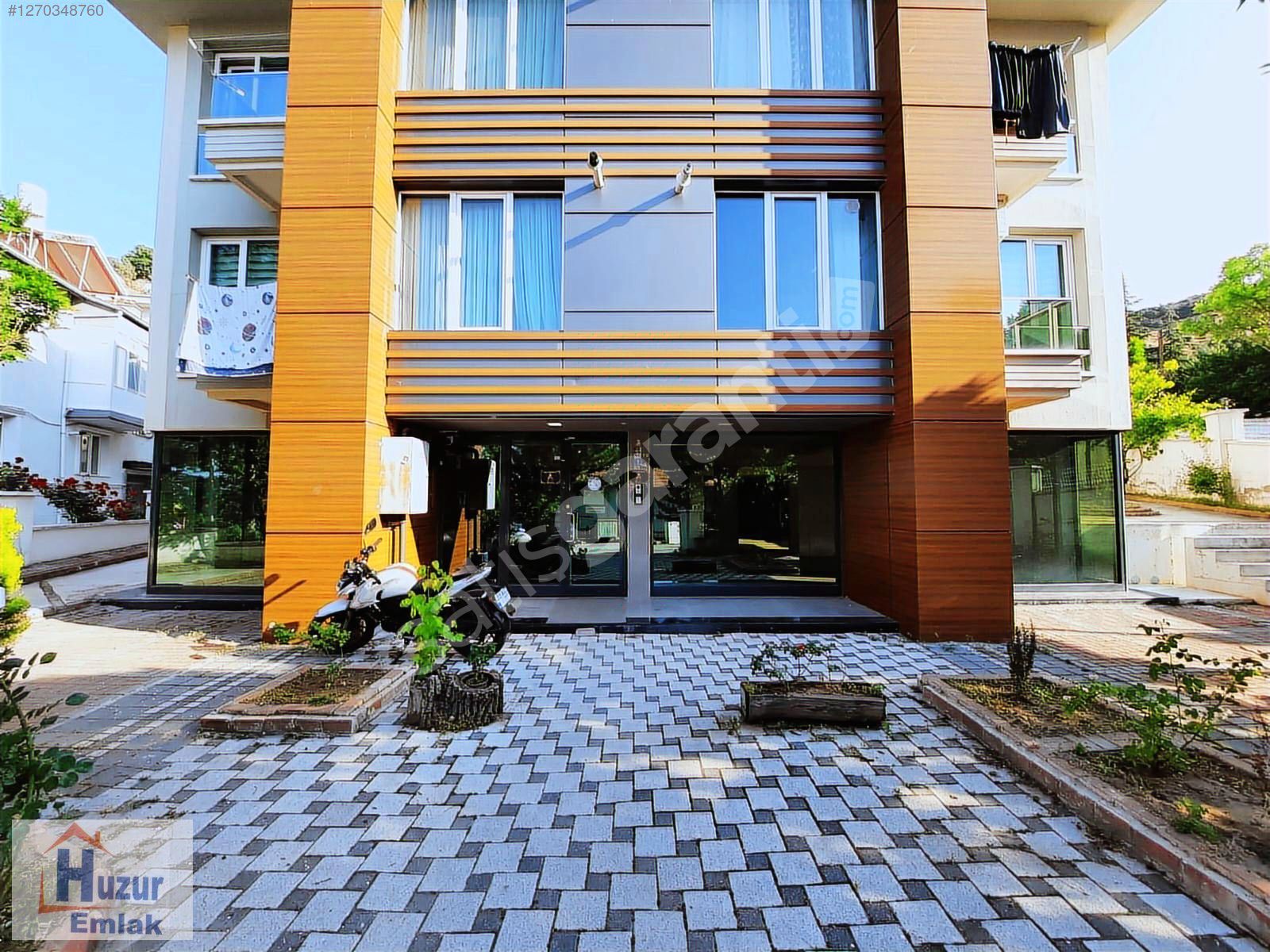 HASAN KARAAĞAÇ MAHALLESİNDE SATILIK 1+1 DAİRE.