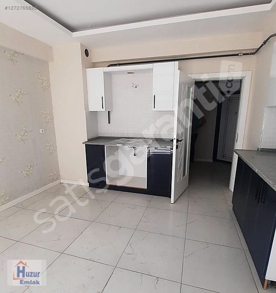 UYDUKENT ÇEVRE YOLU ÜZERİNDE 5+1 LÜX SATILIK DAİRE..