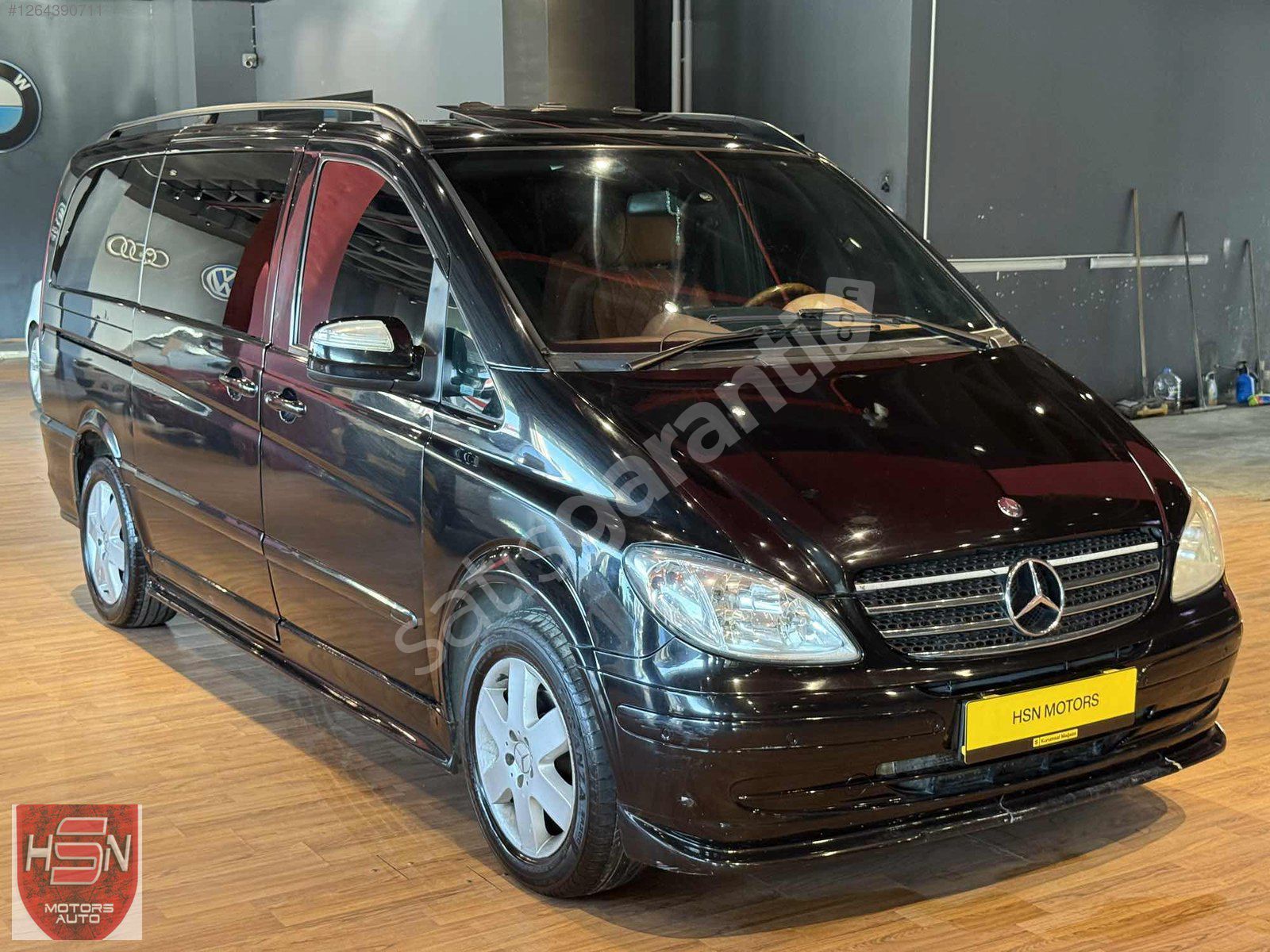 HSN MOTORS 2009 MERCEDES-BENZ VIANO 2.2CDI VIP DESIGN