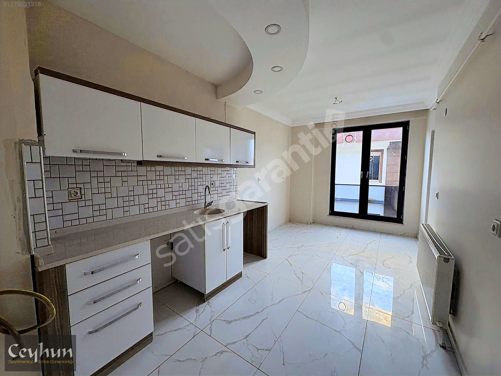 NOVADA YANINDA 1+1 BALKONLU KİRALIK HOME OFİS