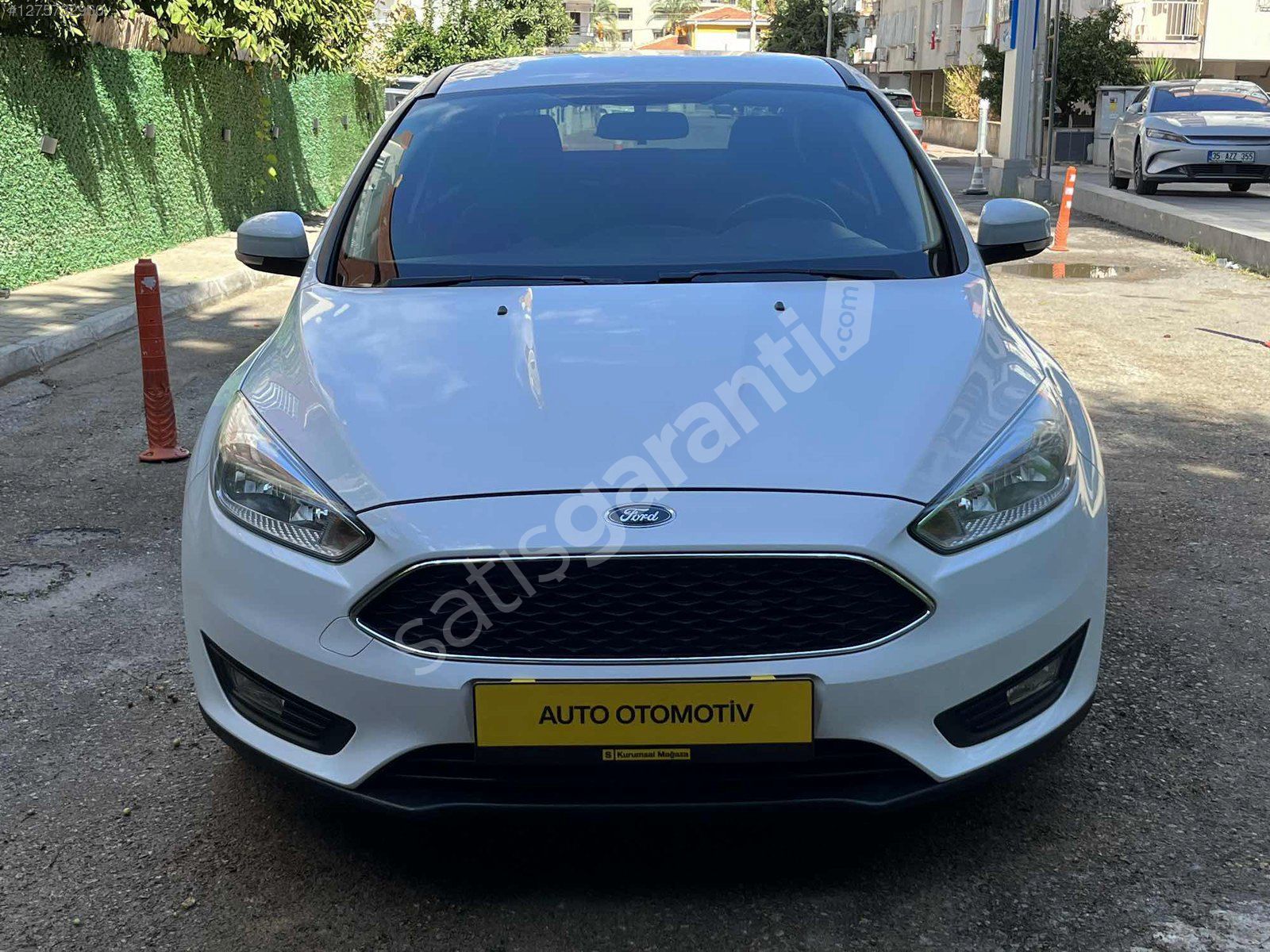 SIFIRDAN FARKSIZ HATASIZ ORJINAL FORD FOCUS DSL 92.000 KM DE