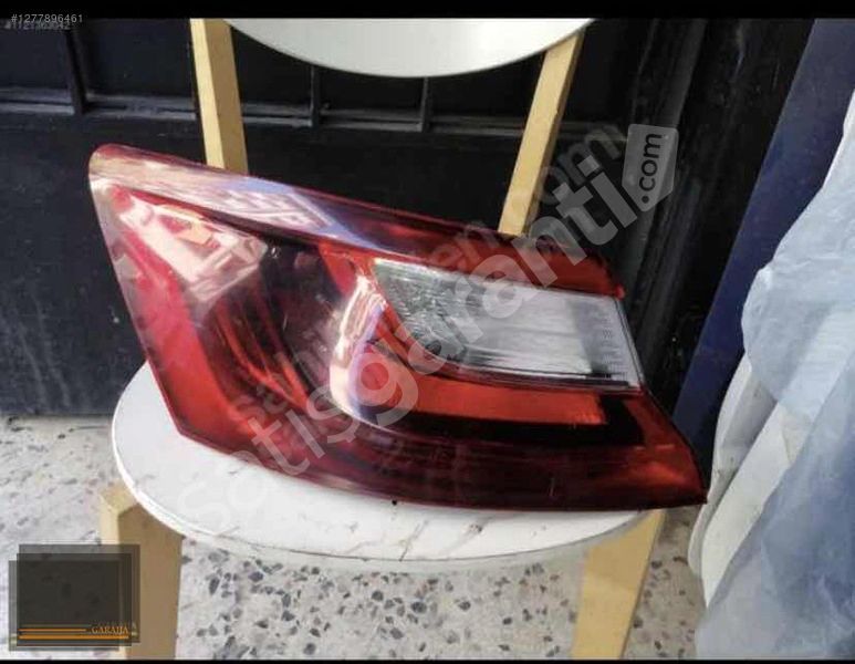 RENAULT MEGANE 4 ARKA SOL DIŞ STOP ORİJİNAL ÇIKMA