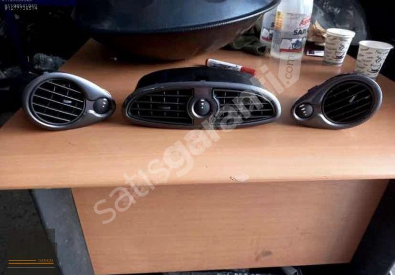 RENAULT CLİO 3 HAVLANDIRMA IZGARASI SAĞ SOL ORTA SIFIR
