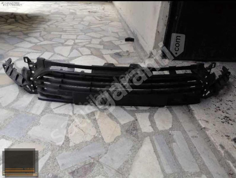 RENAULT CLİO 4 ÖN TAMPON IZGARASI SIFIR YAN SANAYİ