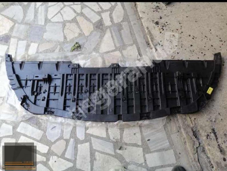 RENAULT FLUENCE 2013/16 MAKYAJLI KASA ÖN TAMPON ALT MUHAFAZA
