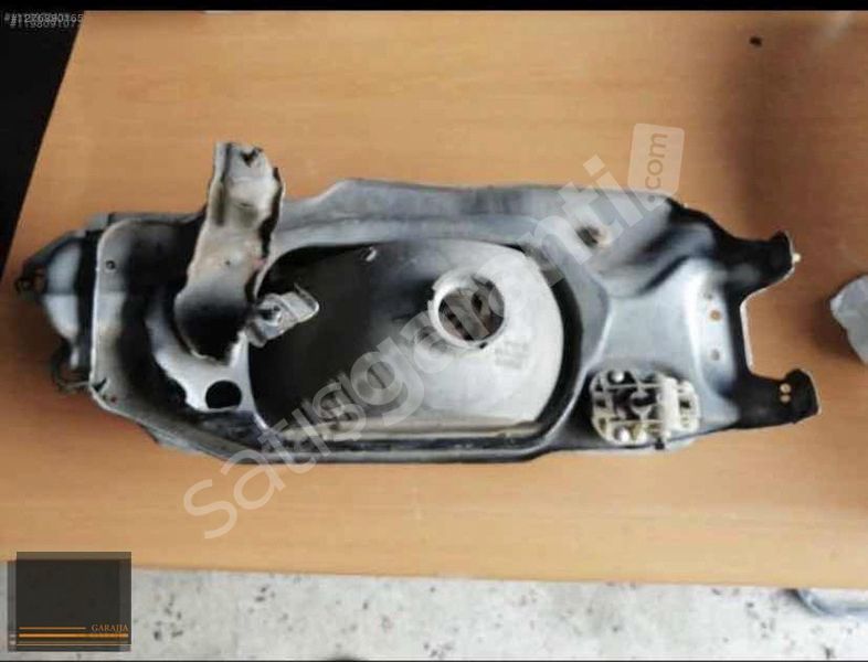 TOYOTA CAMRY ÖN SOL FAR FAR YUVA SACI İLE BİRLİKTE ORİJİNAL
