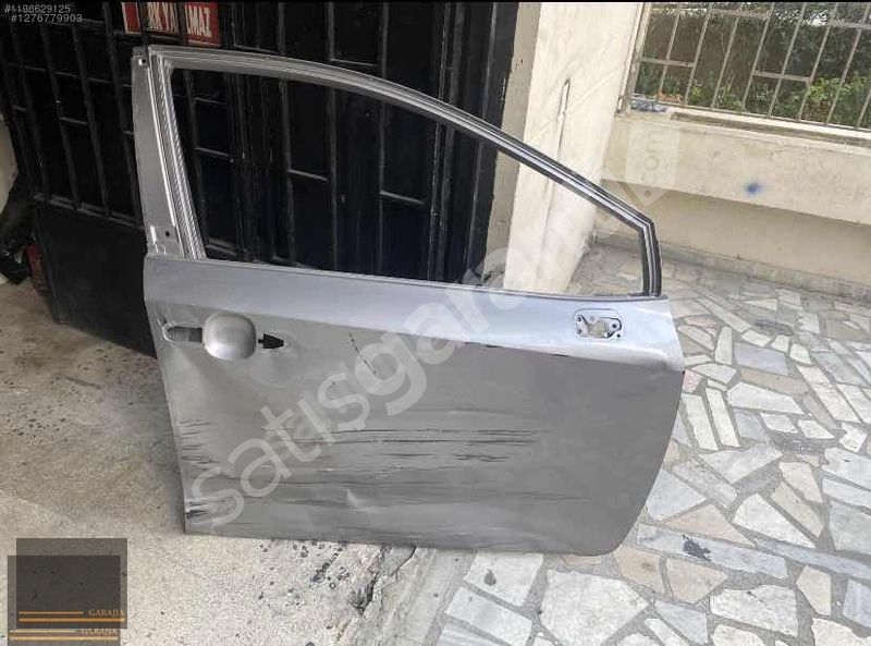 TOYOTA COROLLA 2018/22 ÖN SAĞ KAPI ORİJİNAL ÇIKMA