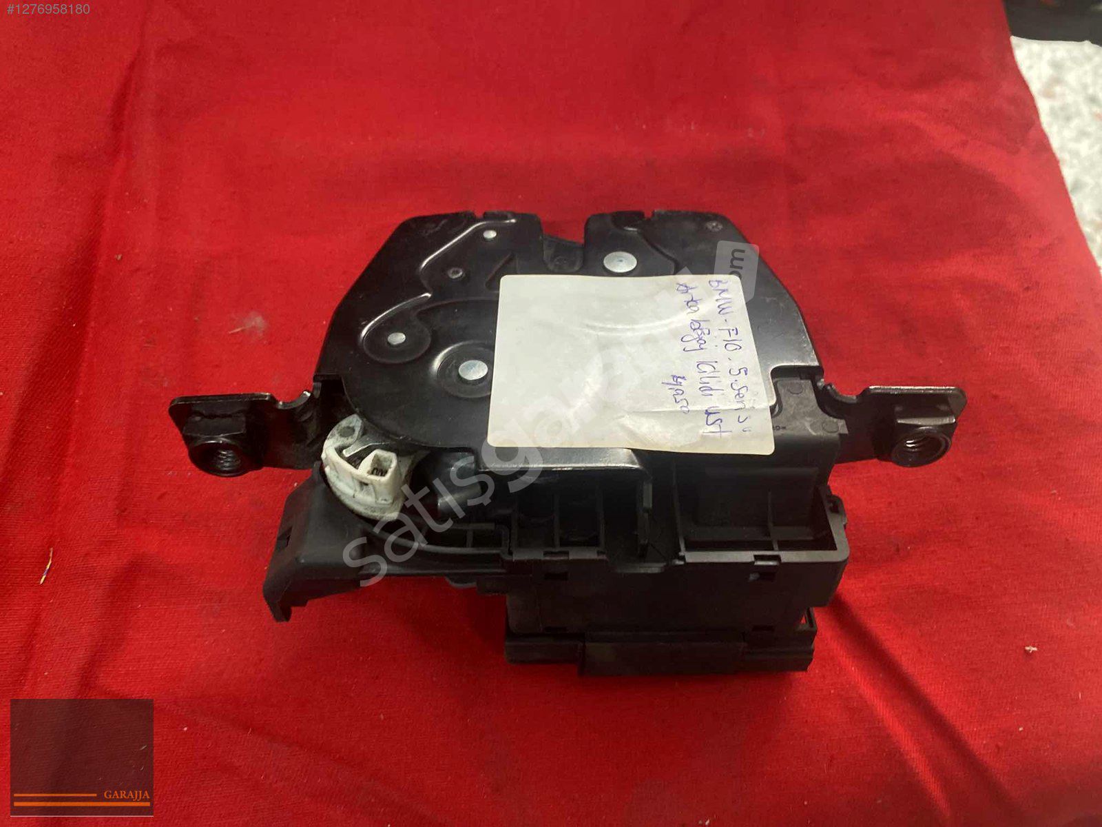 BMW F10 5 SERİSİ ARKA BAGAJ KİLİDİ ÜST SIFIR ORİJİNAL