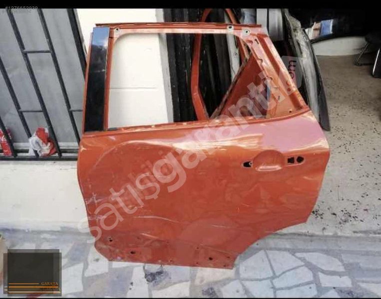 RENAULT CAPTUR ARKA SOL KAPI ORİJİNAL ÇIKMA