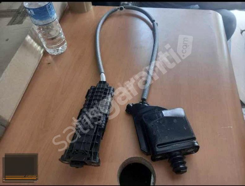SKODA KODİAQ ÖN SOL KAPI KENAR KORUMA MEKANİZMASI SIFIR ORİJİNAL