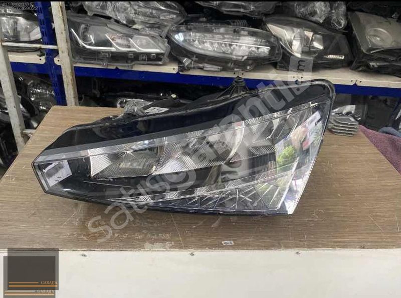 SKODA SCALA LEDLİ ÖN SOL FAR ORİJİNAL ÇIKMA