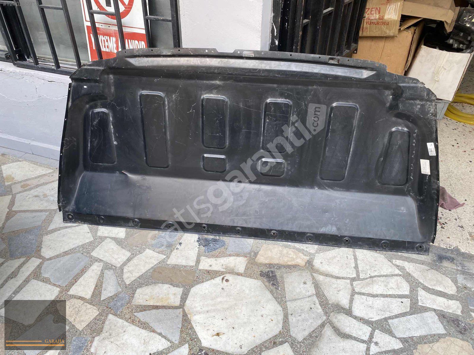VOLKSWAGEN TRANSPORTER T4 ARKA ARA BÖLME SACI ÜST KISIM SIFIR