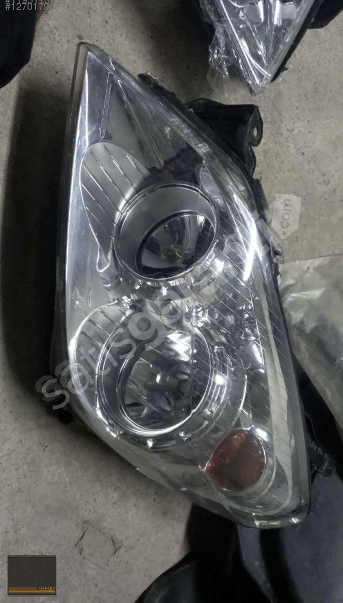 OPEL ASTRA H SAĞ SOL FAR İÇİ BEYAZ ADET FİYATIDIR