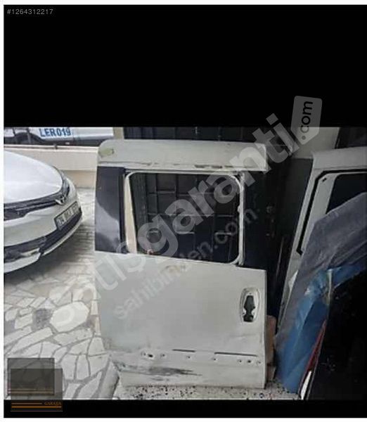 FİAT DOBLO 3 GENİŞ AİLE SAĞ SÜRGÜLÜ KAPI ORİJİNAL ÇIKMA