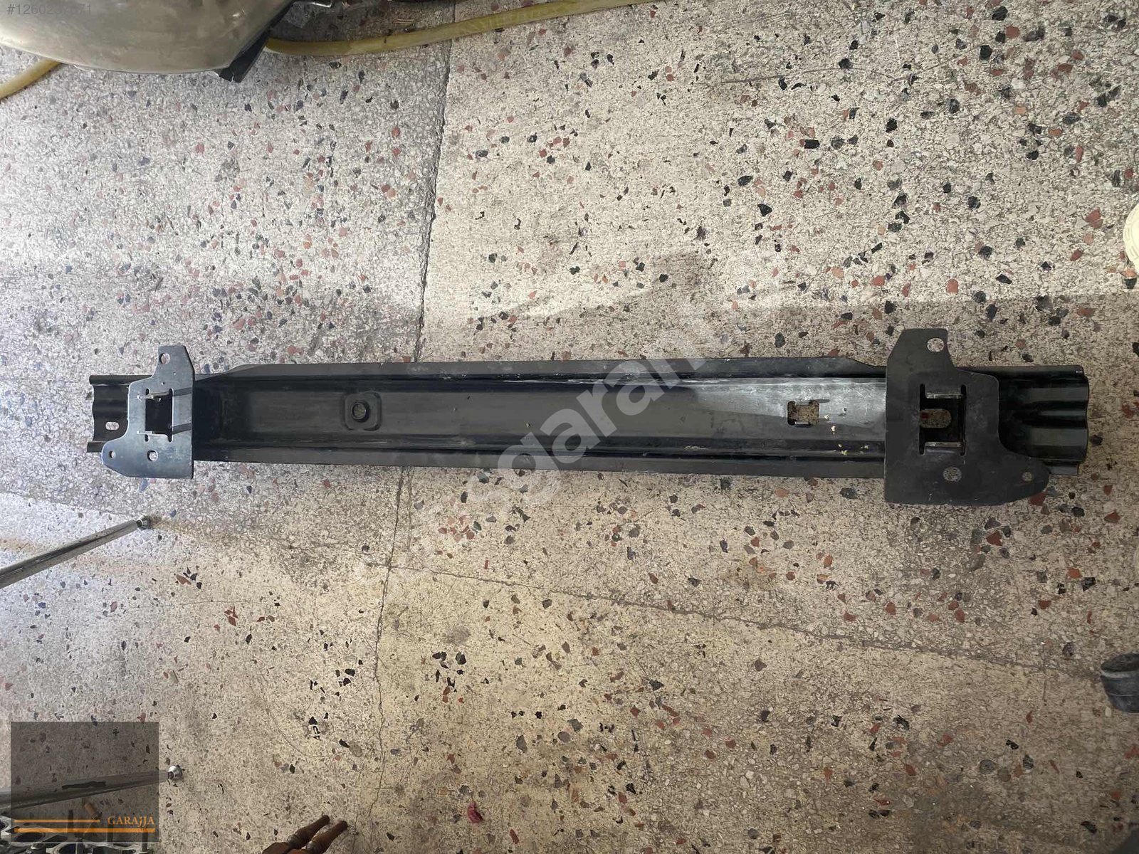 VW SHARAN FORD GALAXY SEAT ALHAMBRA ÖN TAMPON DEMİRİ
