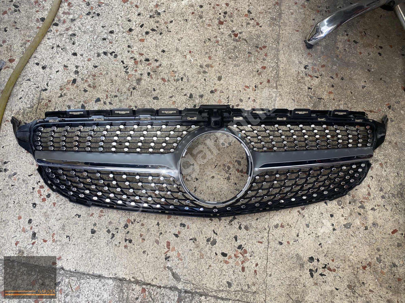 MERCEDES W205 C KASA DİAMOND KAMERA YERLİ ÖN PANJUR
