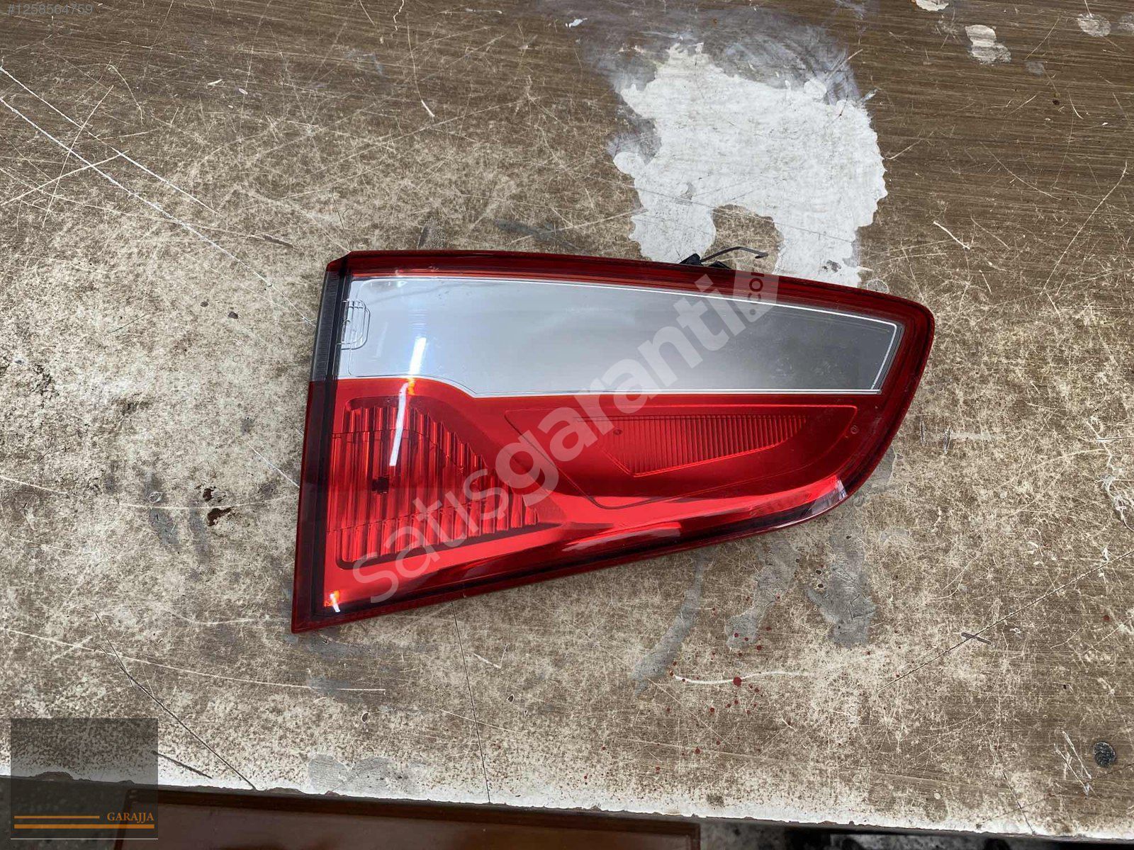 FORD ECOSPORT ARKA SOL İÇ STOP 90134195 ORİJİNAL ÇIKMA