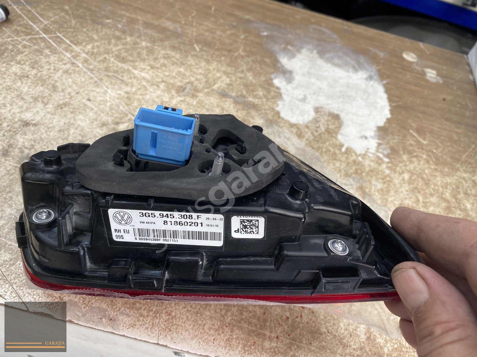 VW. PASSAT B8.5 HİGHLİNE LEDLİ SAĞ İÇ STOP SIFIR 3G5945308F