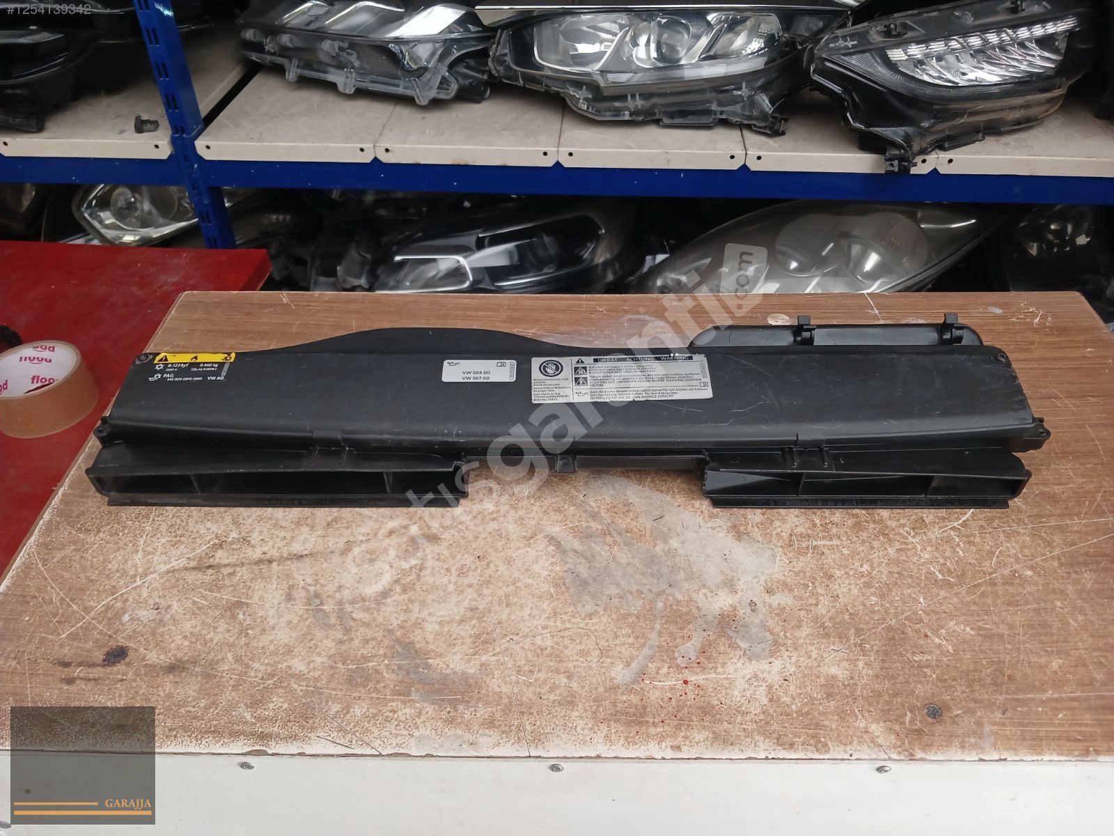 VOLKSWAGEN GOLF 7 ÖN PANEL ÜST HAVA GİRİŞİ 5Q0129254A ORJİNAL