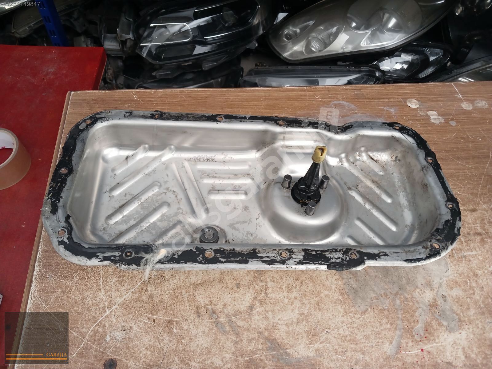 AUDİ A4 A5 A6 Q5 YAĞ KARTERİ SENSÖRLÜ SENSÖR VAR 059103602AE